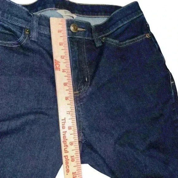 Duluth Trading Company Sz 8x31 Daily Denim Bootcut Jeans Work Appropriate - Picture 8 of 14